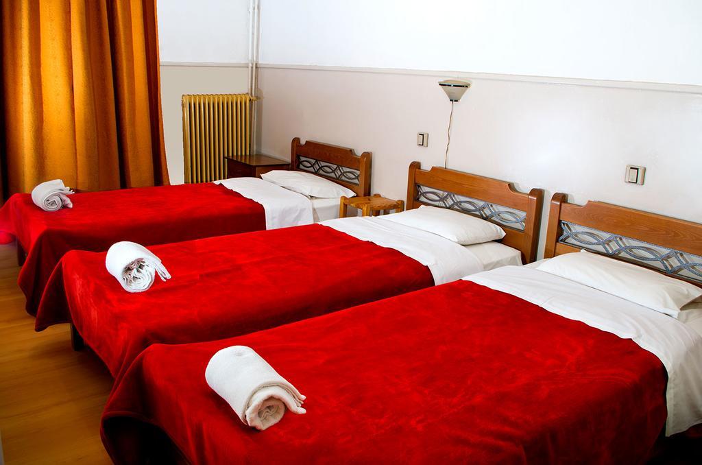 Argo Hotel Солун Екстериор снимка